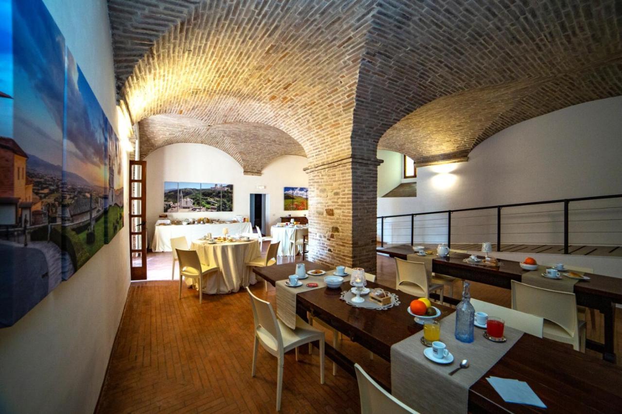 Il Monastero Di Bevagna Panzió Kültér fotó